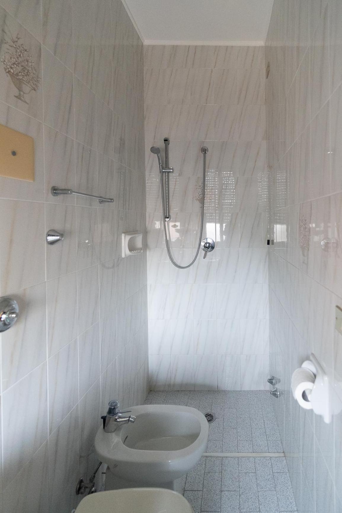 Easy Hotel Meryon Sottomarina Ruang foto